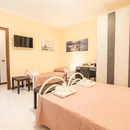 La Perla Del Mare Nuovissimo Affittacamere Guest house